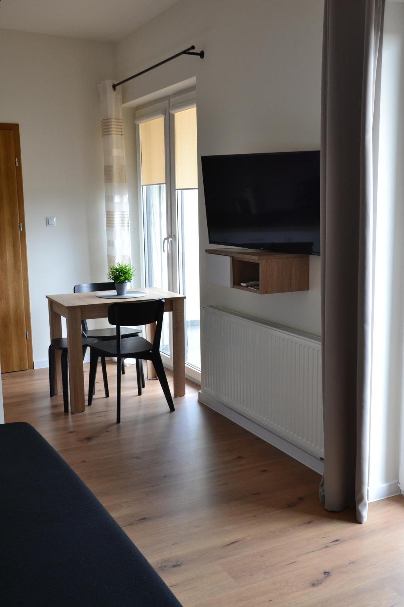 Apartamenty Na Ceglanej Oświęcim Esterno foto