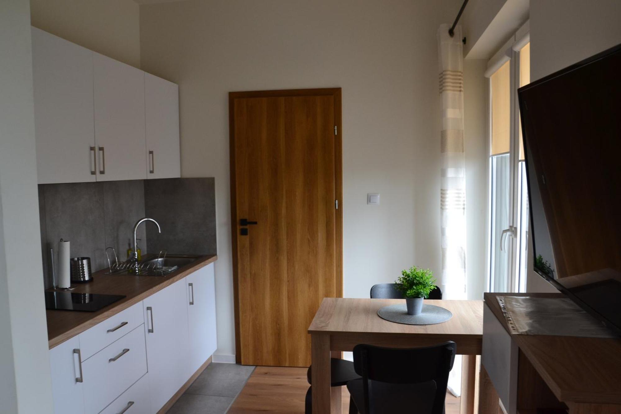 Apartamenty Na Ceglanej Oświęcim Esterno foto