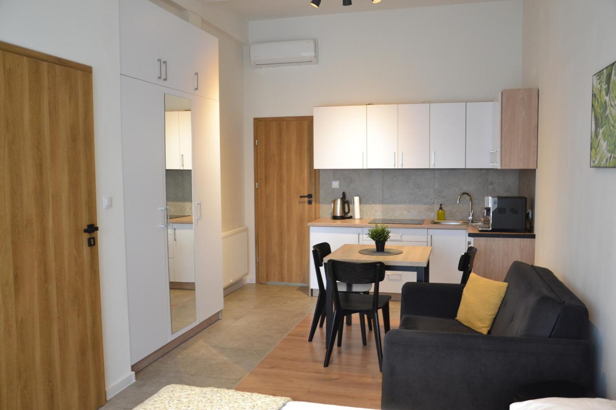 Apartamenty Na Ceglanej Oświęcim Esterno foto