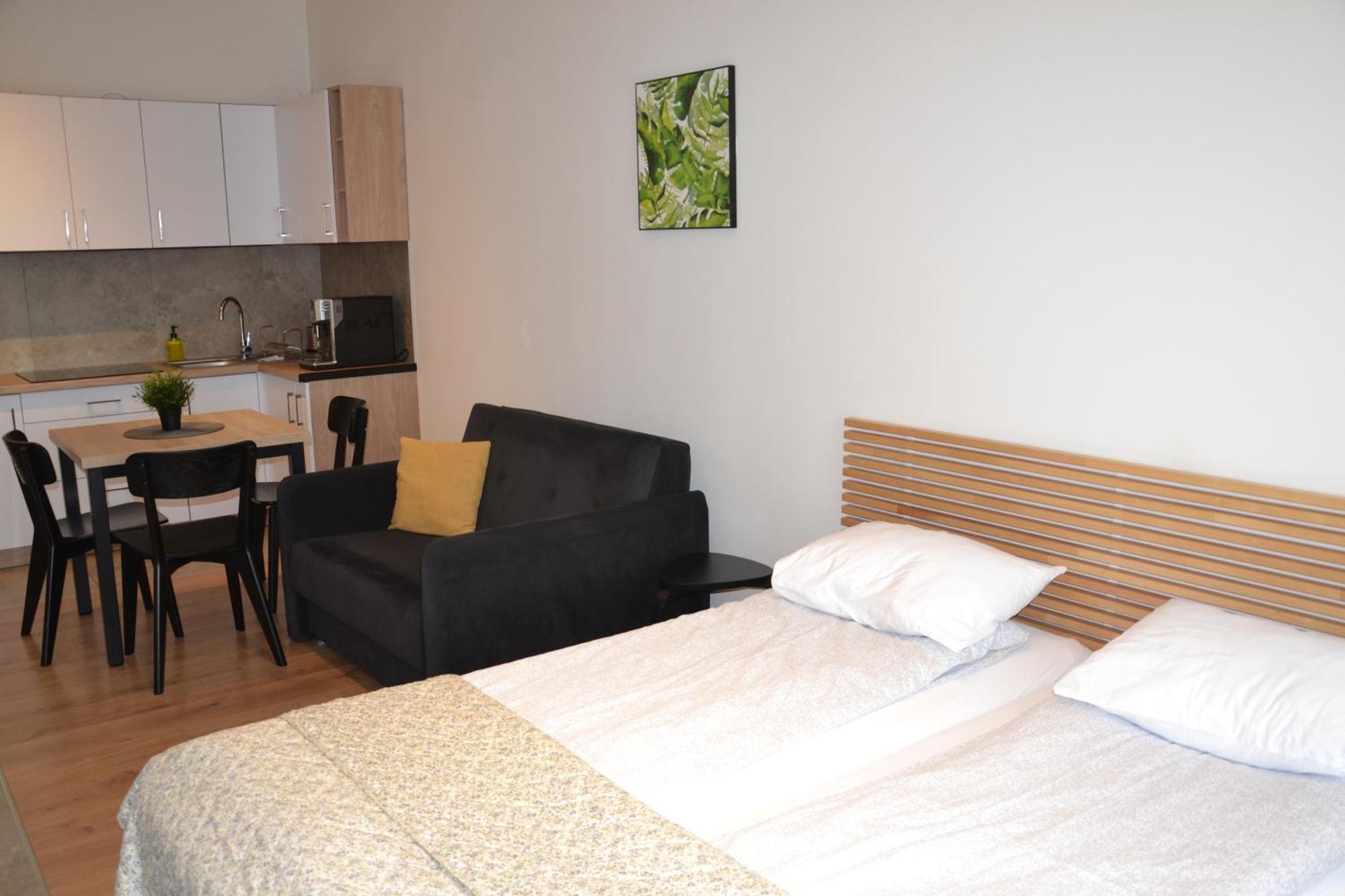 Apartamenty Na Ceglanej Oświęcim Esterno foto