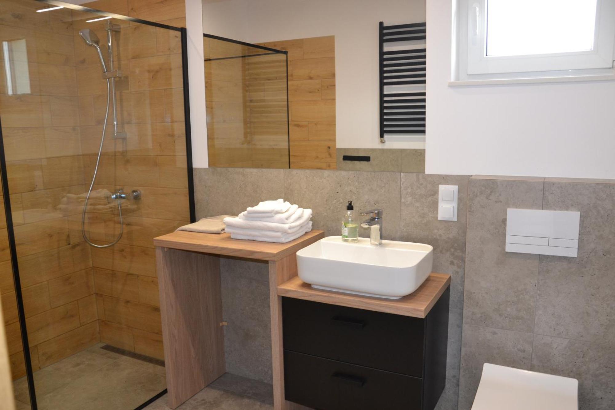 Apartamenty Na Ceglanej Oświęcim Esterno foto